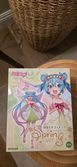 Hatsune Miku 3rd season spring Ver Anime Figurine
