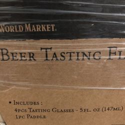 Beer Paddle Ser With Glassses New In Box