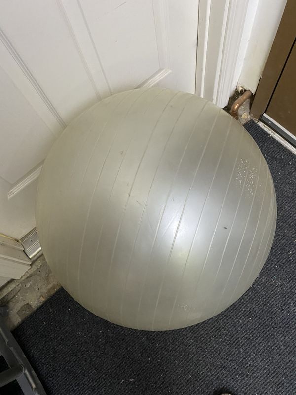Large exercise ball for Sale in Las Vegas, NV OfferUp