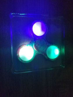 Light up fidget spinners