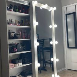 Vanity Closet