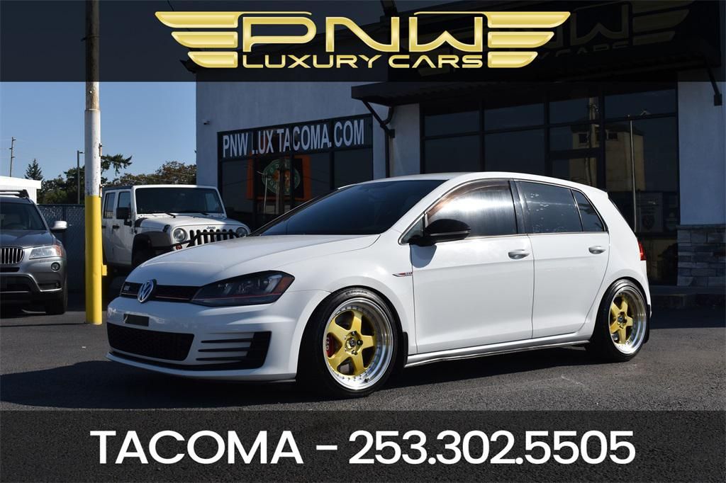 2017 Volkswagen Golf GTI