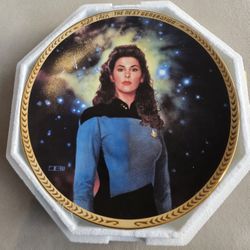 Star Trek The Next Generation 1993 Counselor Deanna Troi 8" Plate Hamilton 1725C