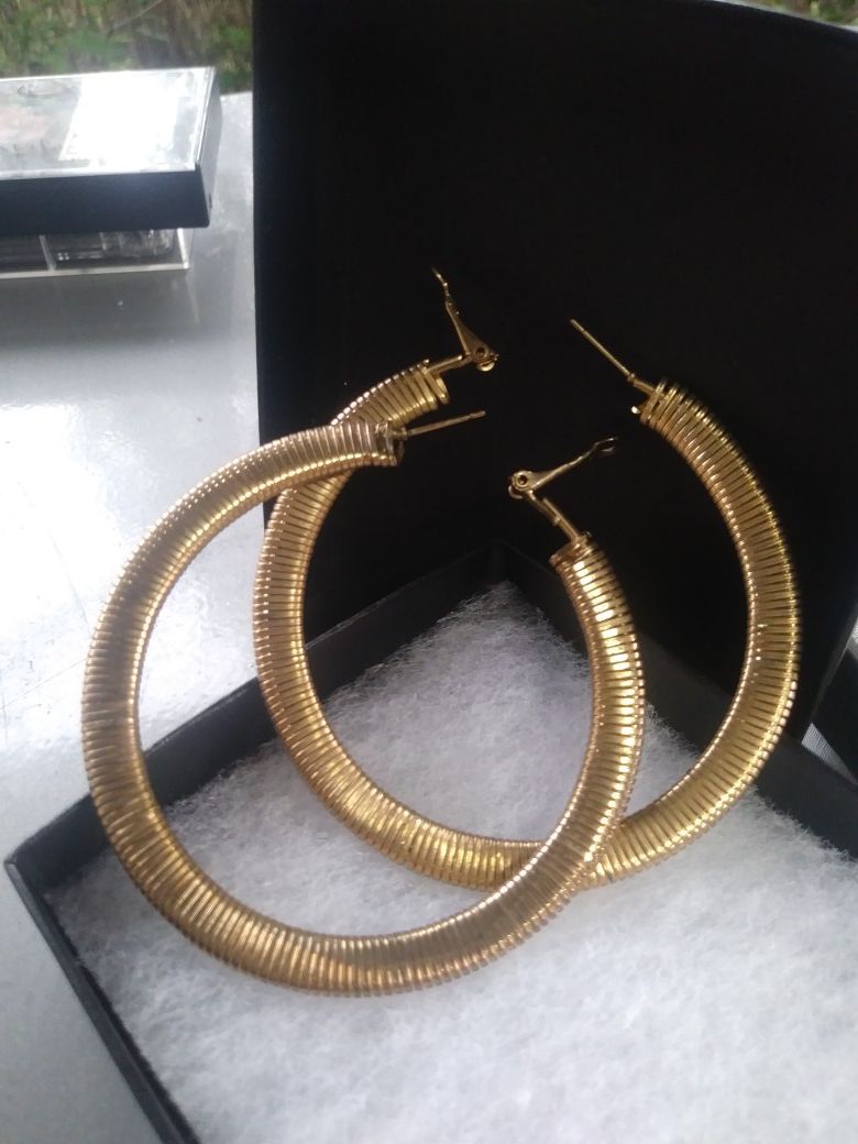 Hoop Earrings - Gold colored