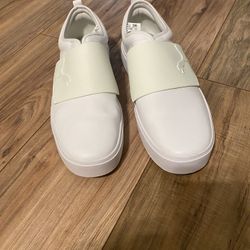 Puma White Slip-On Shoes with Soft Foam Puma