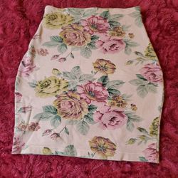 VINTAGE YES CLOTHING~ PINK FLORAL MINI SKIRT!