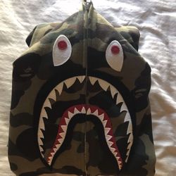 Bape hoodie size medium