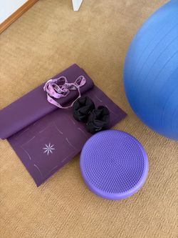 Yoga & Fitness Equipment Bun