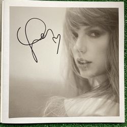 Taylor Swift Hand signed Vinyl 