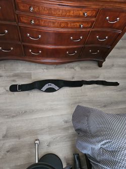 Gold Gym weight belt