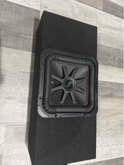 10” Kicker L7 Solobaric in sealed enclosure with Alpine S-A60M amp