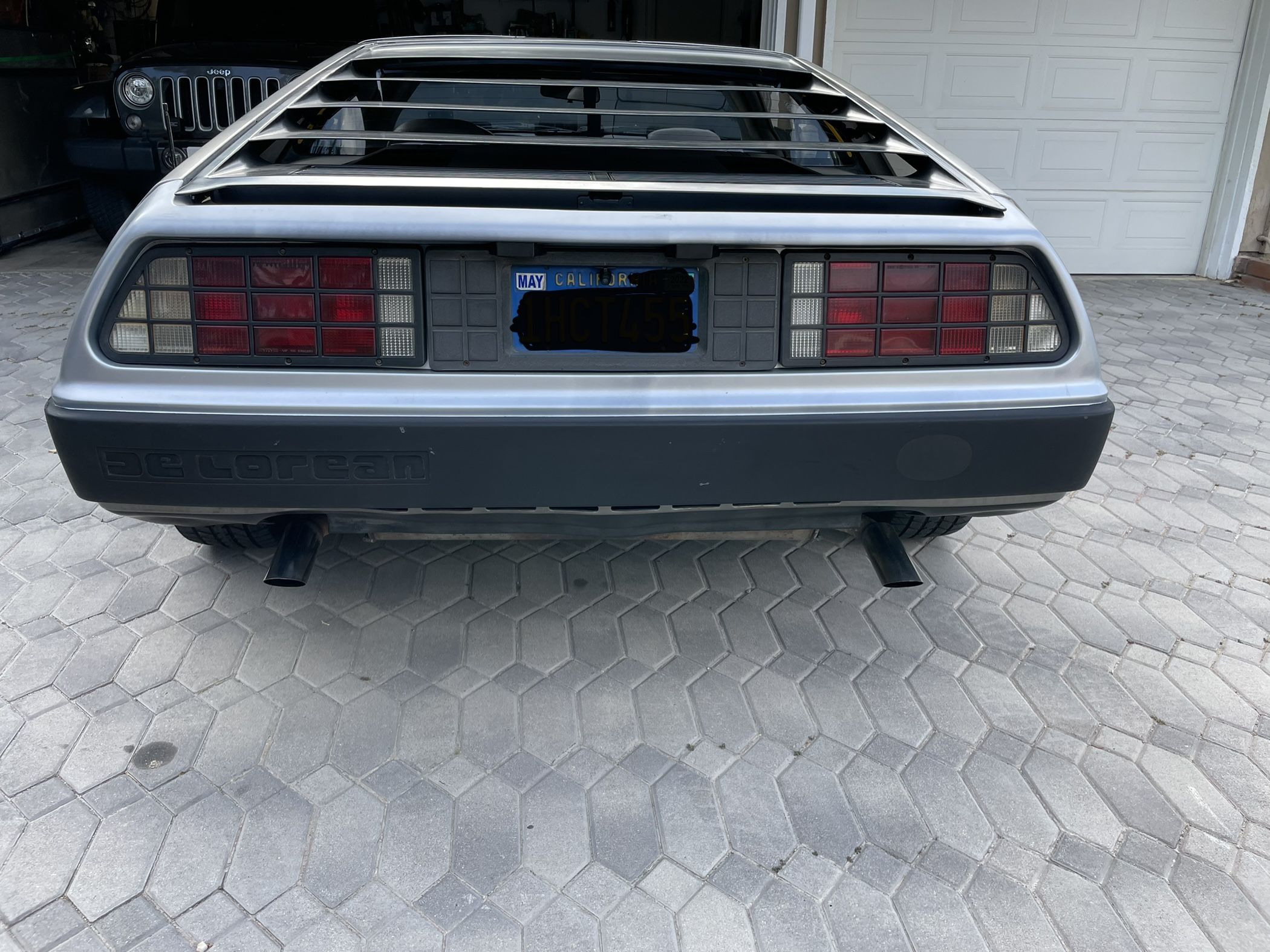 Delorean Dmc12