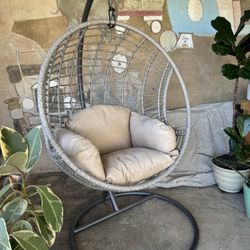 Outdoor Hanging Basket egg Chair - $140 - Santa Monica