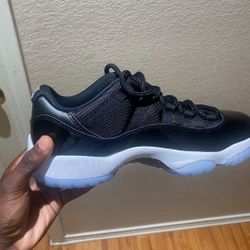 Jordan 11