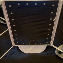 LED Freestanding Mirror