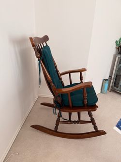 Rocking chair