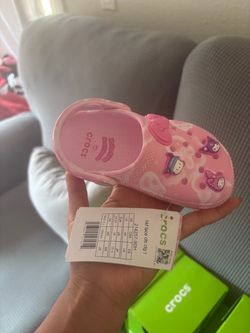 Crocs $20 8C