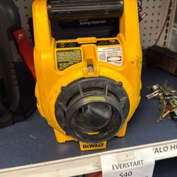 Dewalt Laser‼️ASK FOR DIANA‼️