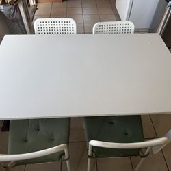 IKEA Dinner Table With 4 Chairs