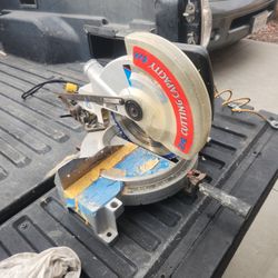 Delta 10" chop saw use 