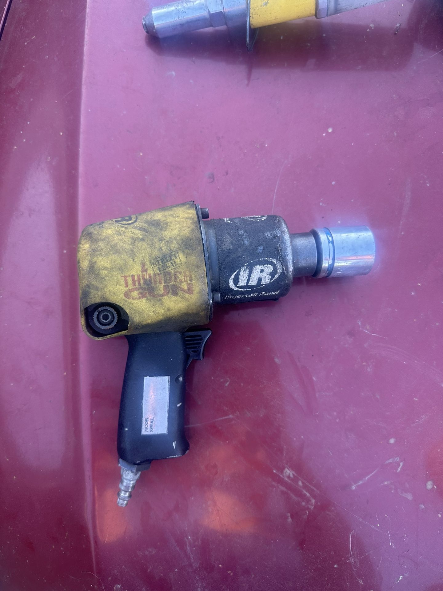 1-2” air impact wrench