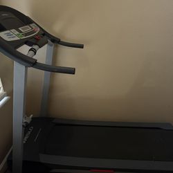 Treadmill / Works Great