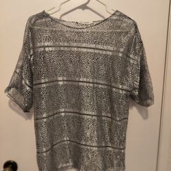 Vintage 1990's Tere Tereba Elegant Silver Swirl Women's Lacey Top. Size Medium.