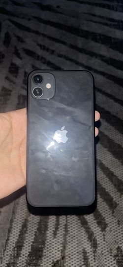 Locked IPhone 11 64 gb