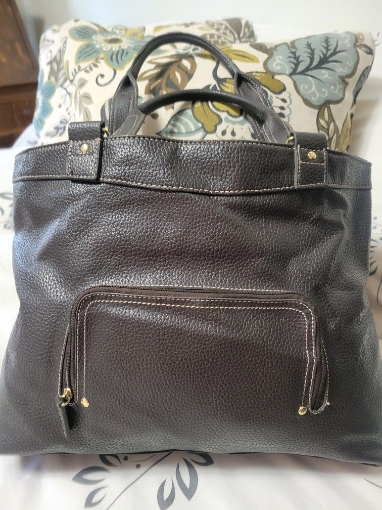 Woman's Large Handbag