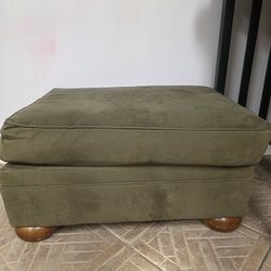 Ottoman  Green color 