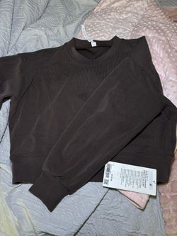 Lululemon Pull over