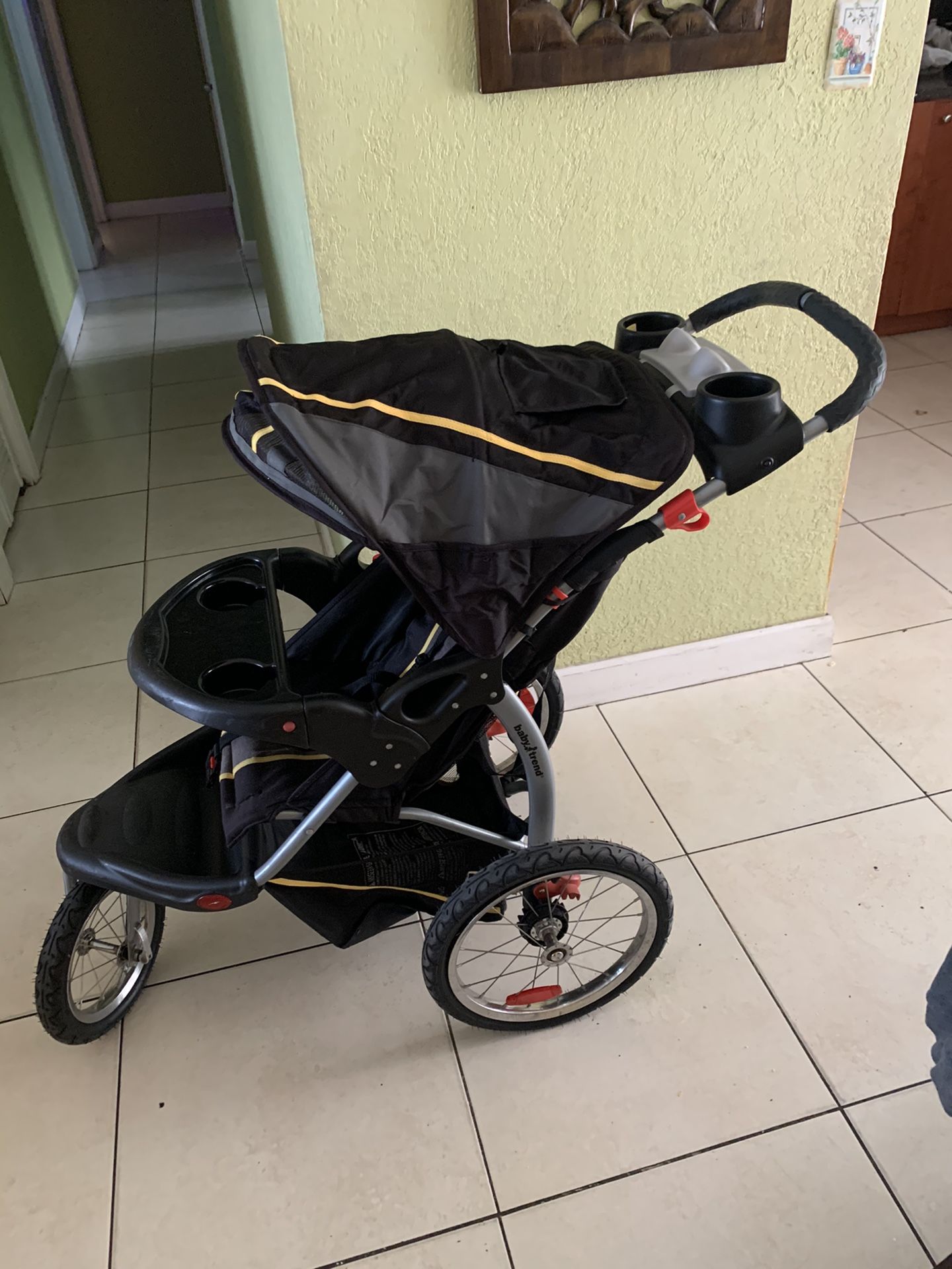 Baby trend jogging stroller