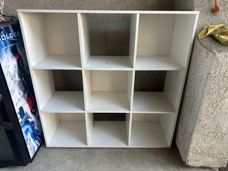Storage cubby