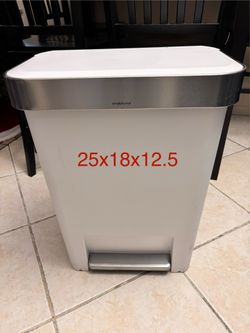 White trash can