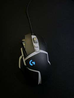 Logitech G502 (HERO)