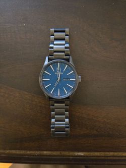 Nixon "Never Be Late" Sentry