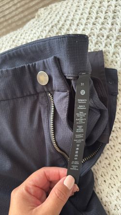Navy Lululemon Pant 