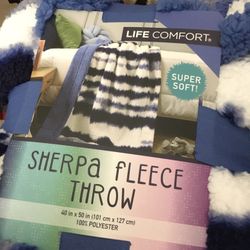Sherpa Fleece Throw