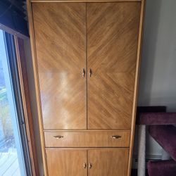 Thomasville Entertainment Center 