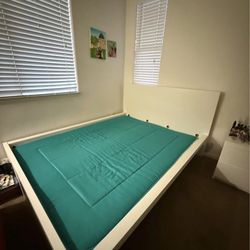 White Queen Size Bed