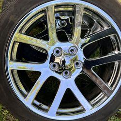 22 Inch SRT 10 Chrome Wheels 305/40/R22 Tires