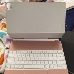 Apple White Magic Keyboard