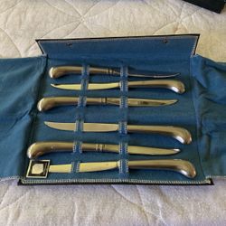 Oneida Vintage Knife Set 