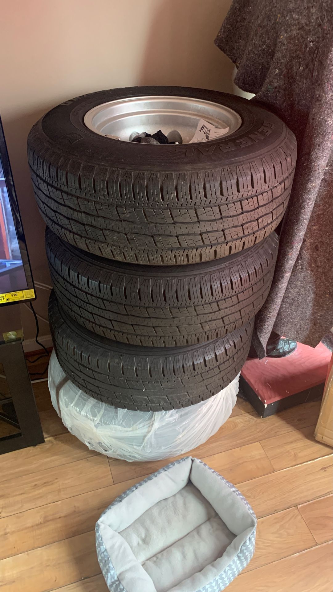 TIRES FOR SALE 265/70/16 !!