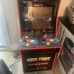 Arcade 1up. Mortal Kombat 2