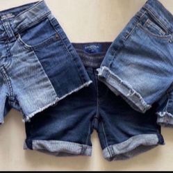 Girls Shorts, 6Y $5 for each $30 for all 8
