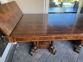 Italian Dinner Table + 8 Chairs