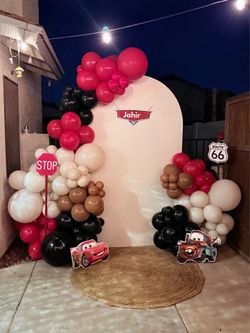 Lightning Macqueen decorations