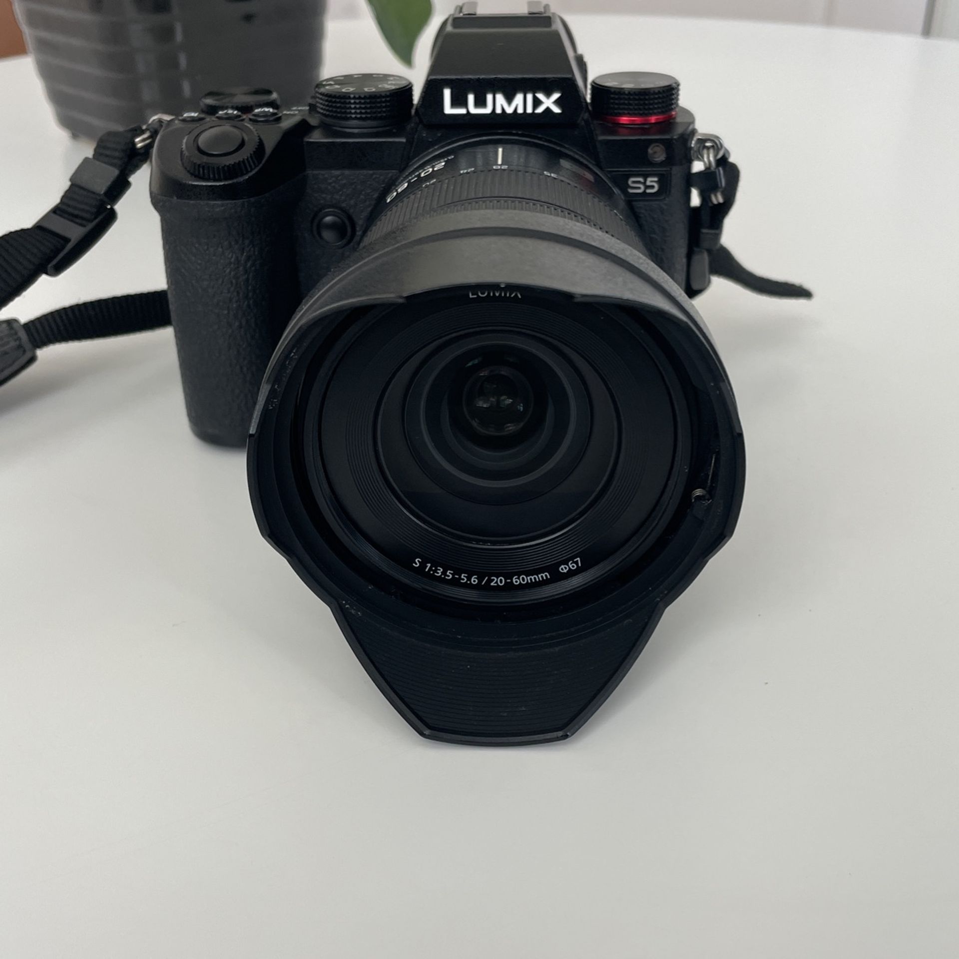 Panasonic LUMIX S5