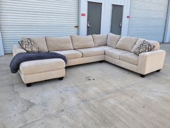 Persia Beige 3-Piece Sectional Couch
